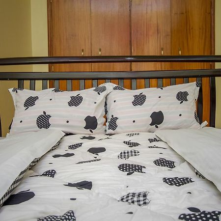 Heras Country Resort Kabale 외부 사진