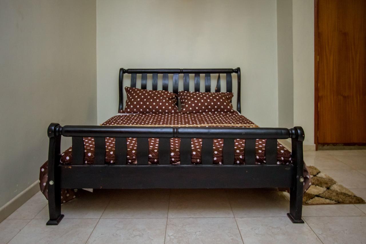 Heras Country Resort Kabale 외부 사진