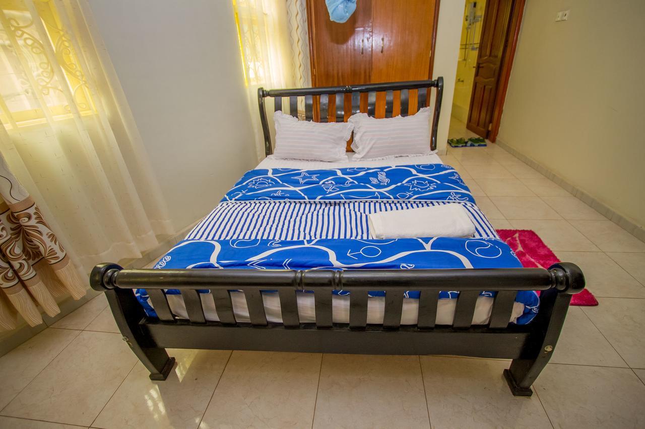 Heras Country Resort Kabale 외부 사진